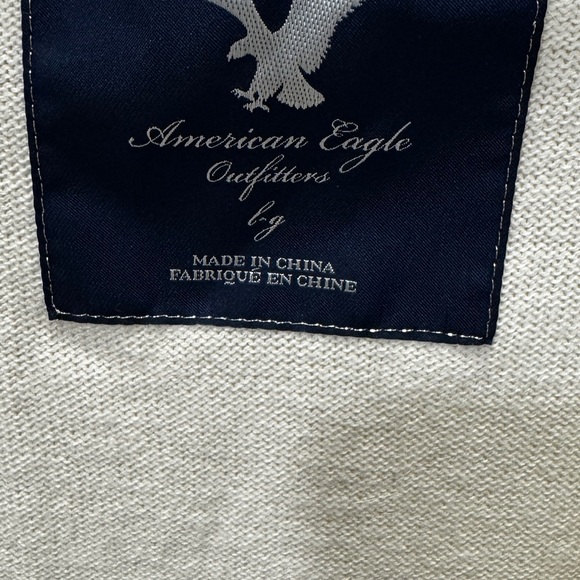 American Eagle Outfitters Cream Button Down a hoodie Cardigan. Size Large - Picture 3 of 6